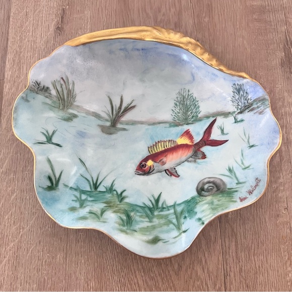 Antique France Sea Fish Flower Shape  Gold Trim Dish Platter Artist Signed RARE‎ - Picture 1 of 9